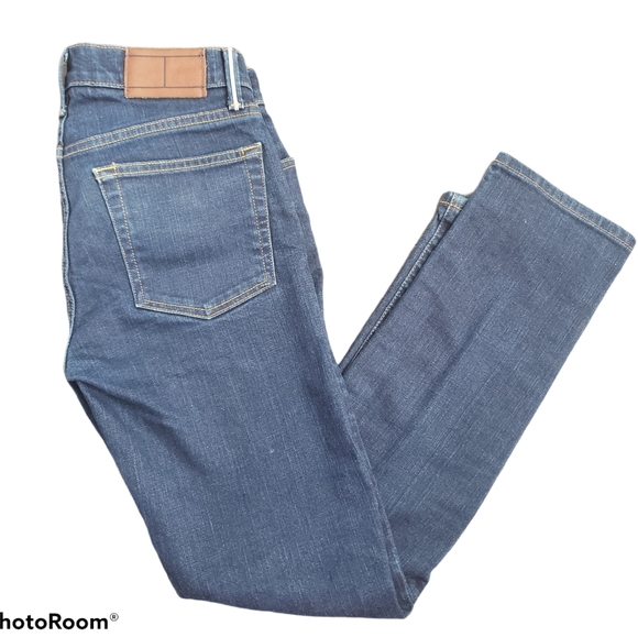 Tommy Hilfiger slim straight jeans👖 - Picture 1 of 7